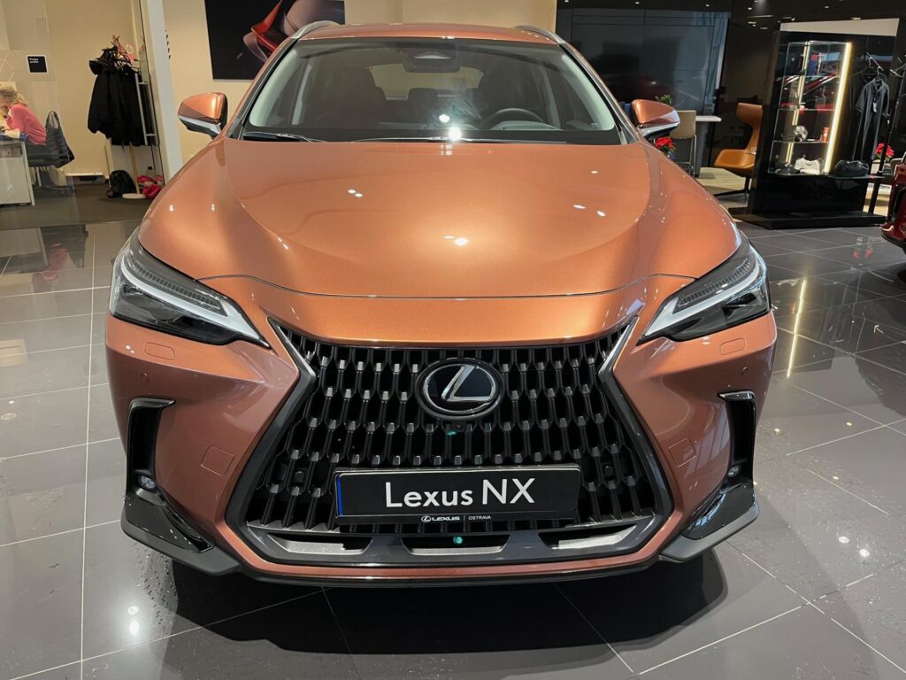 Lexus NX 350h  PRESTIGE 4x4