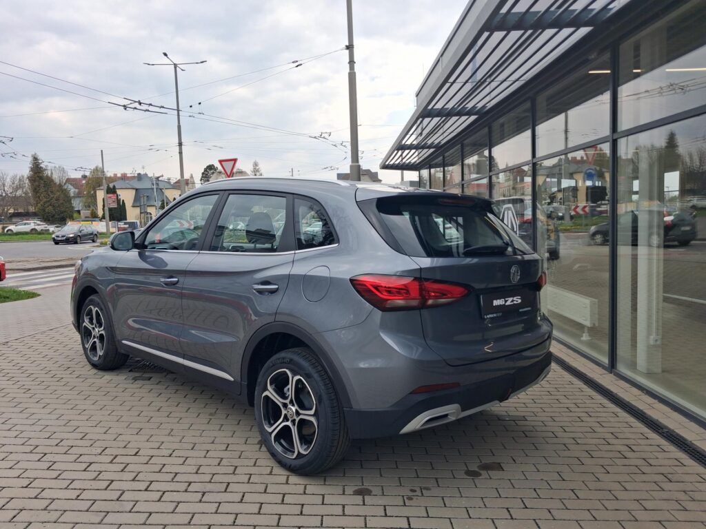 MG ZS  EMOTION Hybrid+ 145kW 4AT 4x2