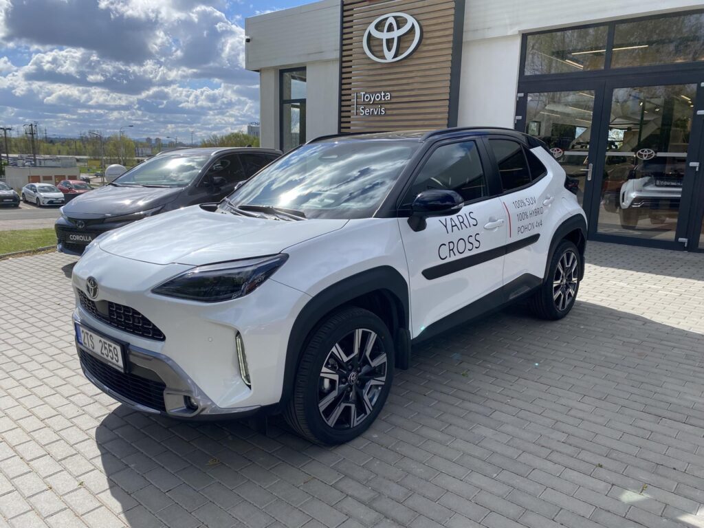 Toyota Yaris Cross  1.5 HEV 130k 4x4 EXECUTIVE