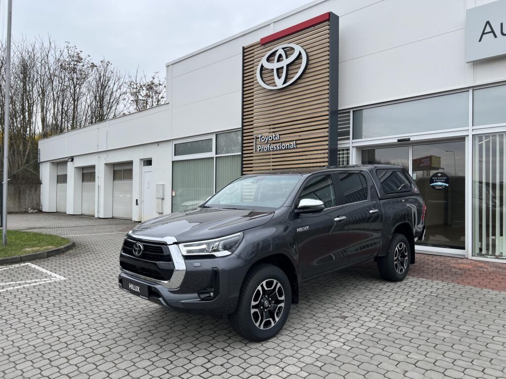 Toyota Hilux  2,8D 6AT Executive 4X4