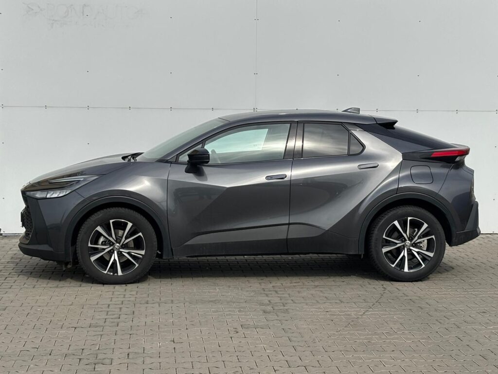 Toyota C-HR  1,8 HEV e-CVT Style