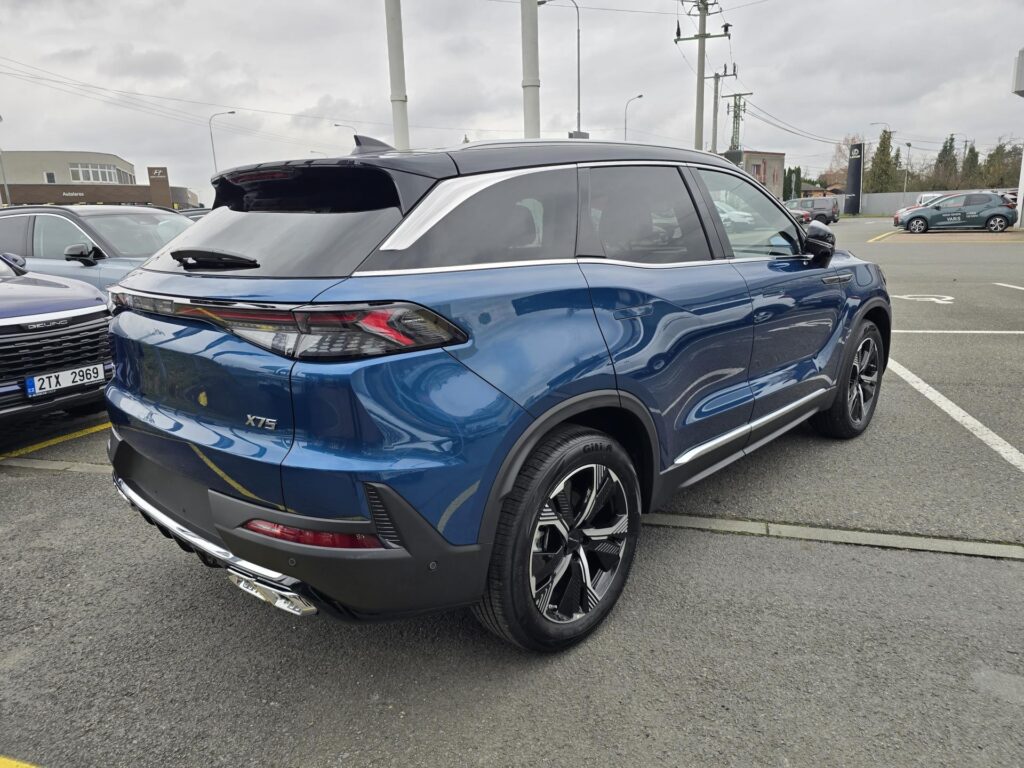 BAIC X7  1.5T 130kW 7DCT 4x2