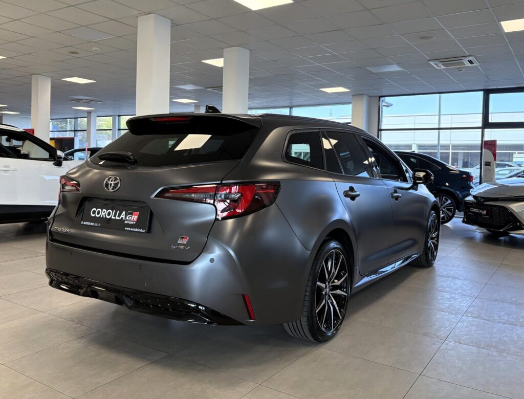 Toyota Corolla  2.0 Hybrid e-CVT, GR SPORT