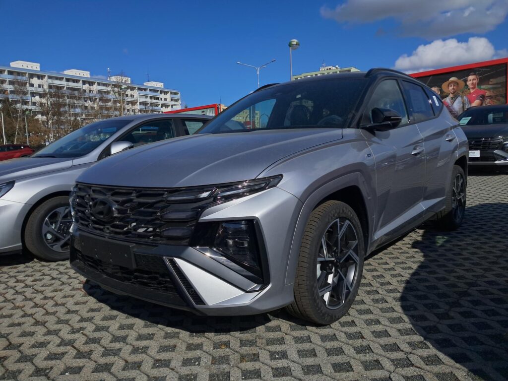 Hyundai Tucson  1,6 T-GDi 180k GO Czech N Line 4x4 DCT