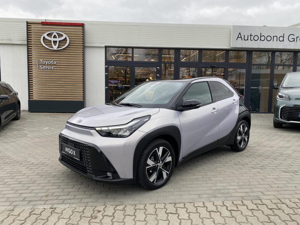 Toyota Aygo X  1.5 HEV STYLE SMART