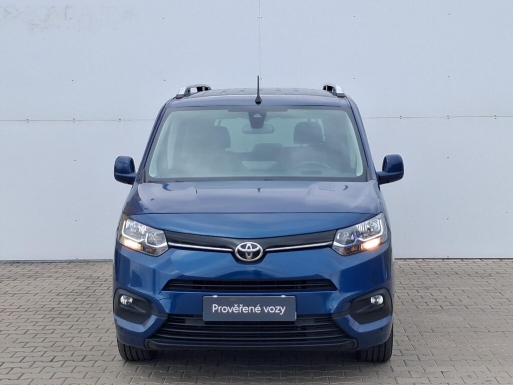 Toyota Proace City Verso  1.5 D-4D Family Comfort AT