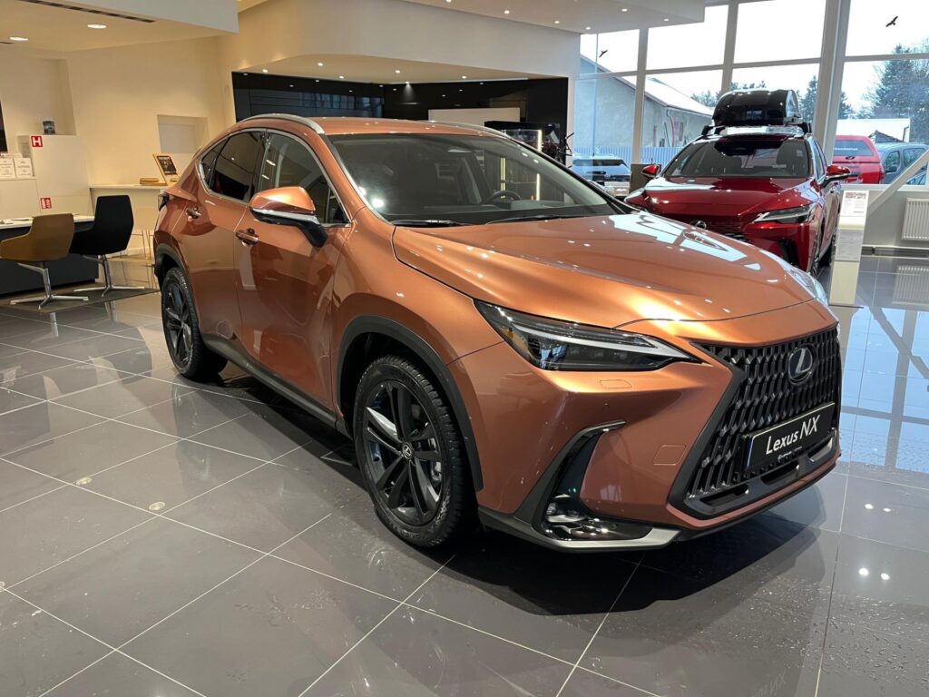 Lexus NX 350h  PRESTIGE 4x4