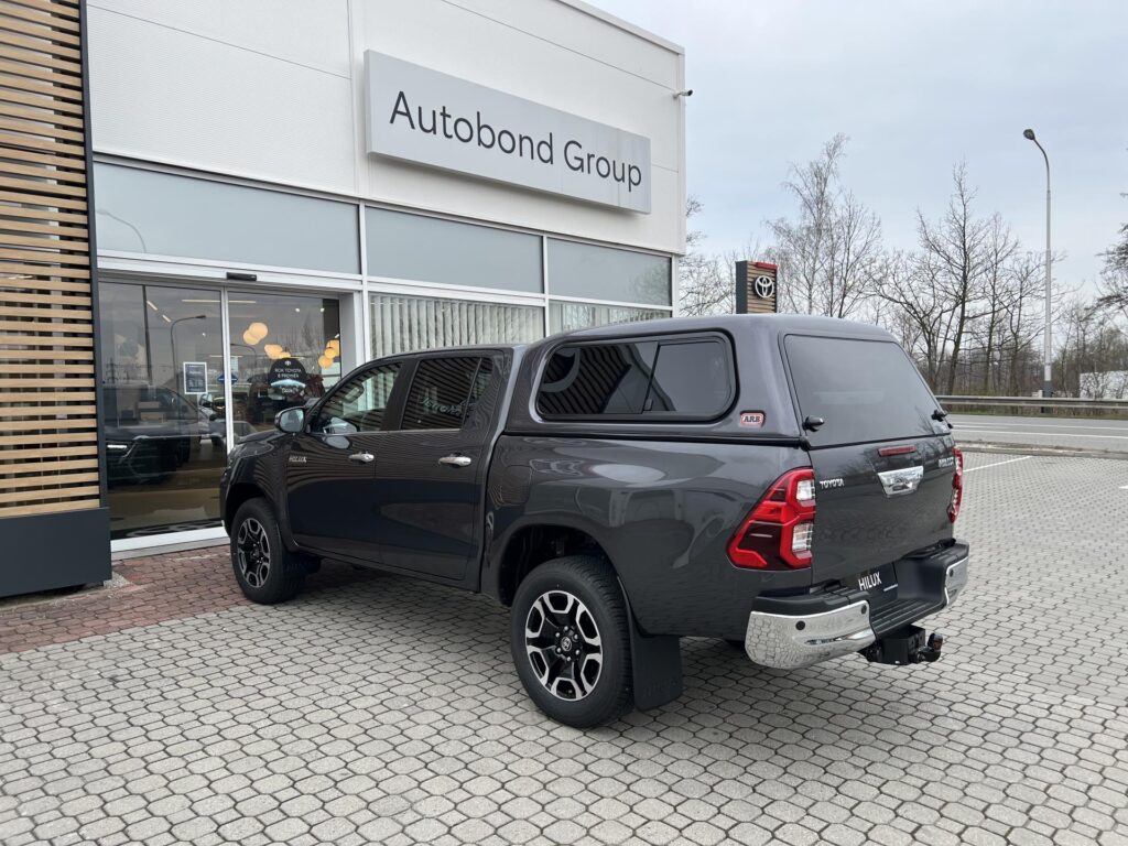 Toyota Hilux  2,8D 6AT Executive 4X4