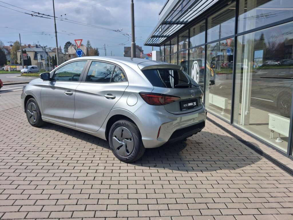 MG MG3  EXCITE 1.5 85kW 5MT 4x2