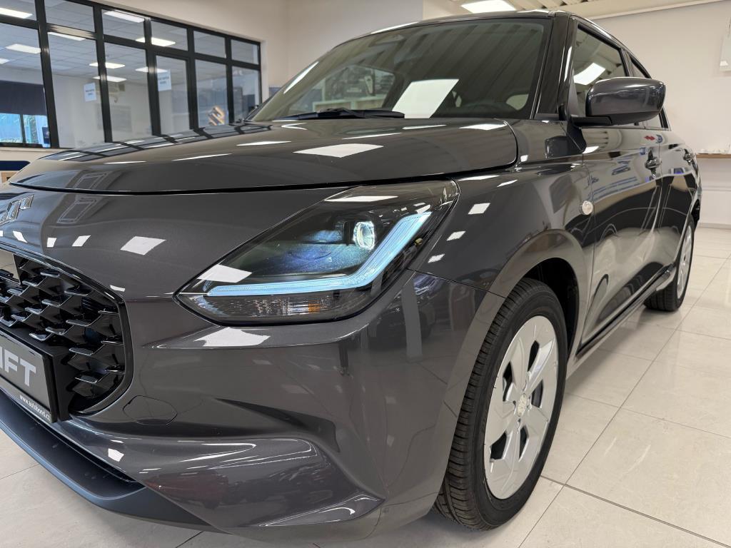 Suzuki Swift  PREMIUM 1.2 M/T 4x2  07/2026