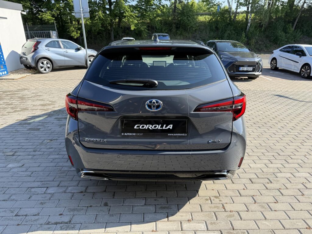 Toyota Corolla  1.8 hybrid e-CVT