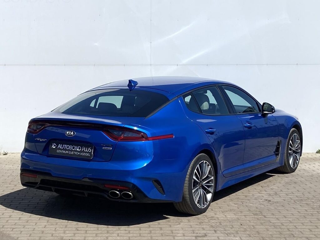 KIA Stinger  2.2 CRDi 147kW 8AT GT-Line