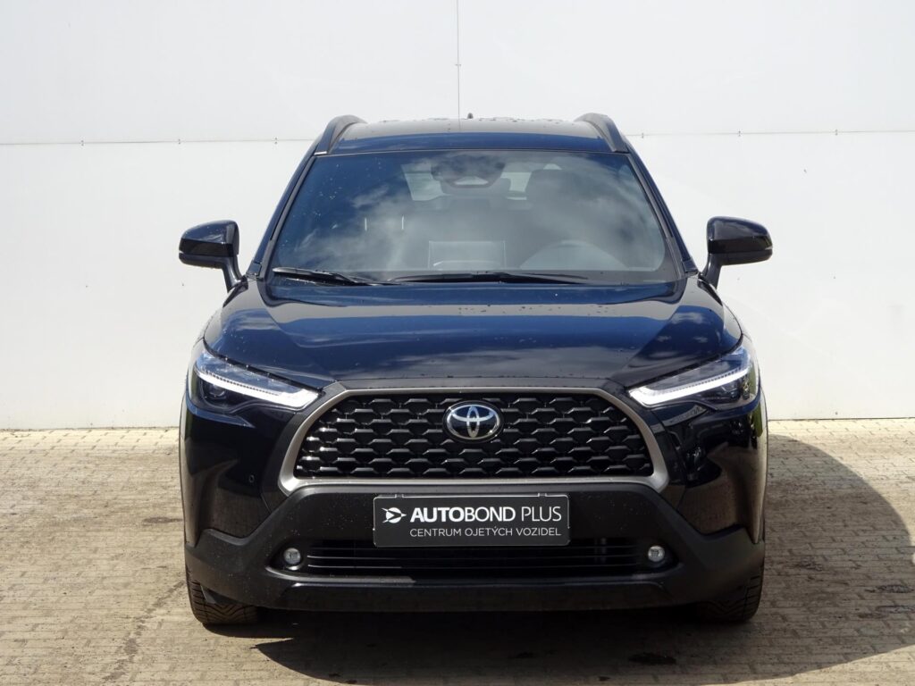 Toyota Corolla Cross  2.0 HSD e-CVT AWD Style TECH
