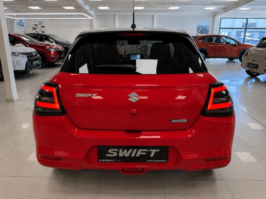 Suzuki Swift  ELEGANCE 1.2 M/T 4x4  8/2026