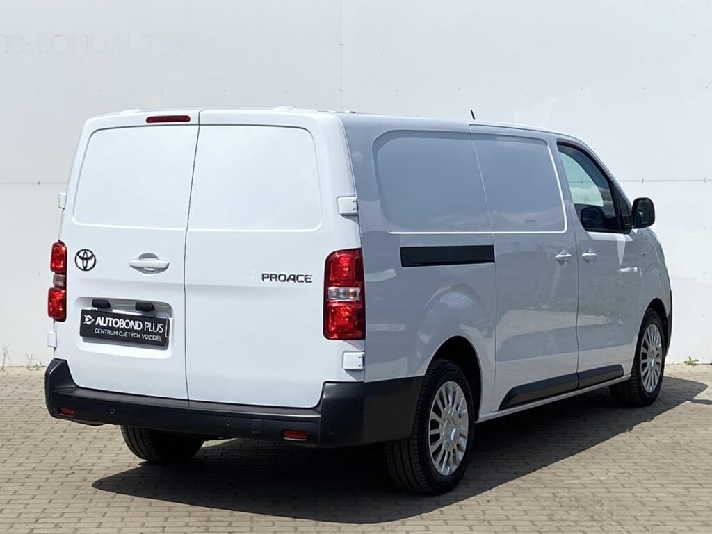 Toyota Proace  2.0 D-4D 140k L2 Active Multimedia
