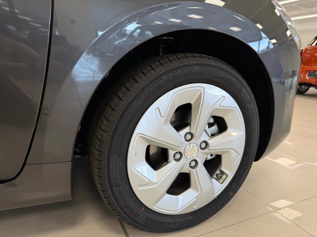 Suzuki Swift  PREMIUM 1.2 M/T 4x2  07/2026