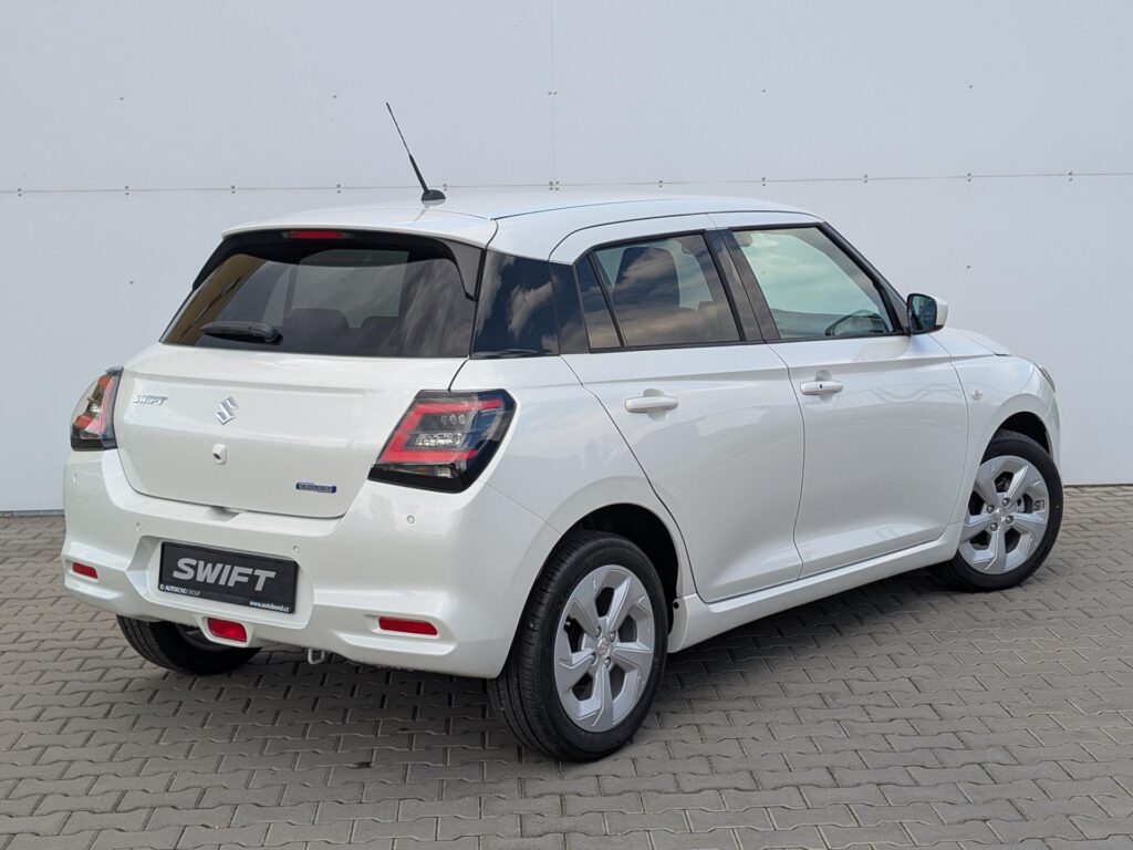 Suzuki Swift  PREMIUM 1.2 HYBRID M/T 4x2 MY26