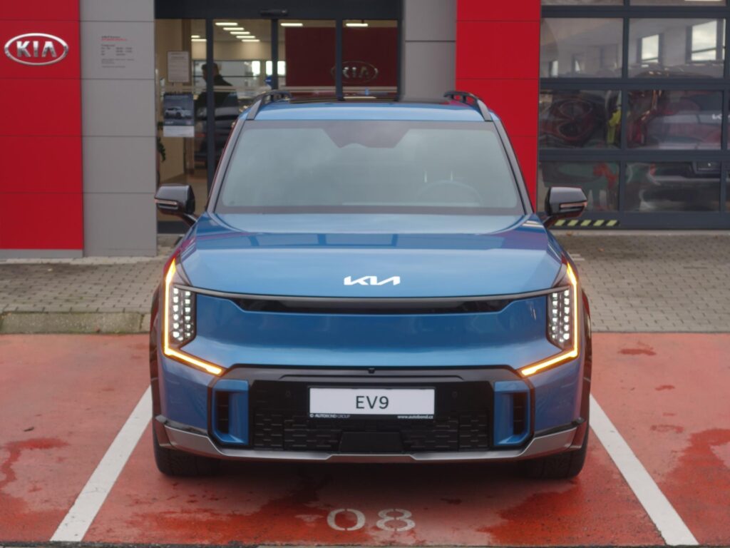 KIA EV9  GT LINE 4×4+RELAX