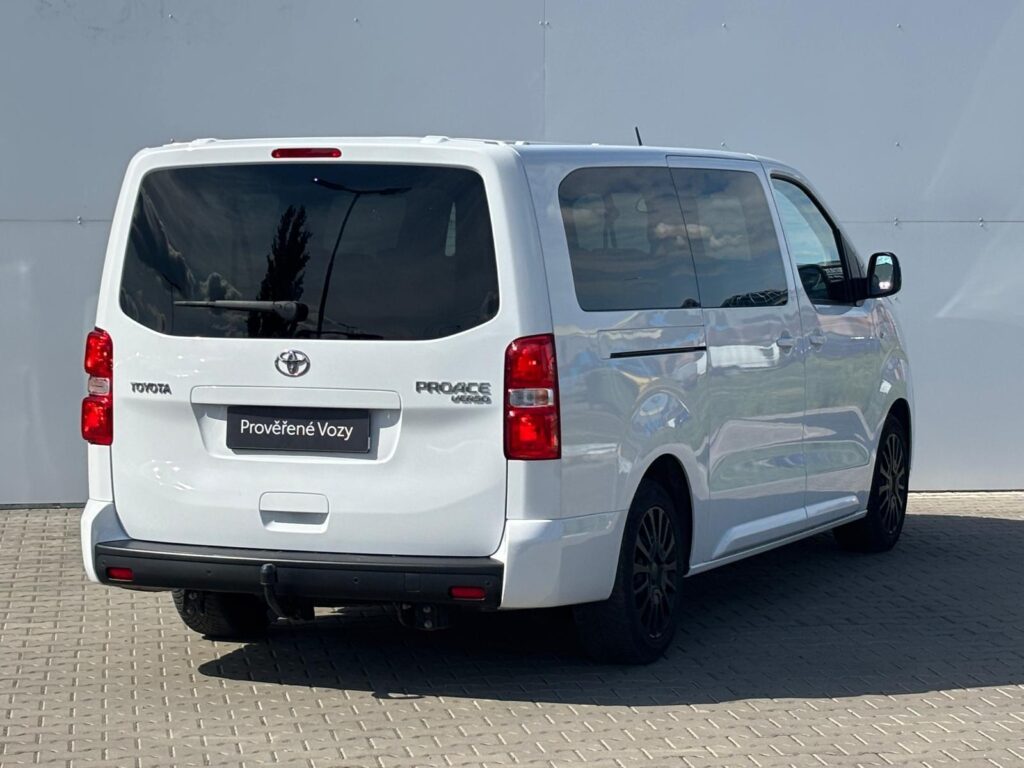 Toyota Proace Verso  2,0 D-4D L2 Family AT