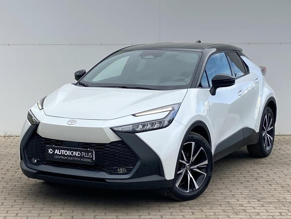 Toyota C-HR  2.0 HSD e-CVT Style