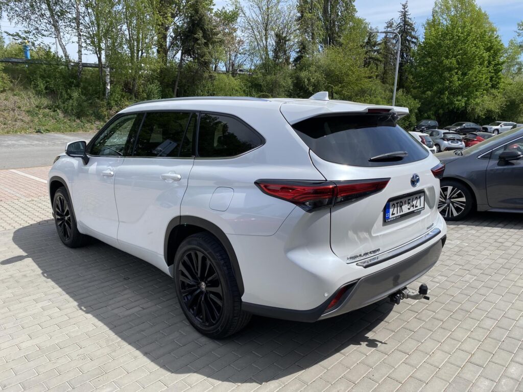 Toyota Highlander  2.5 HEV Executive Skyview JBL