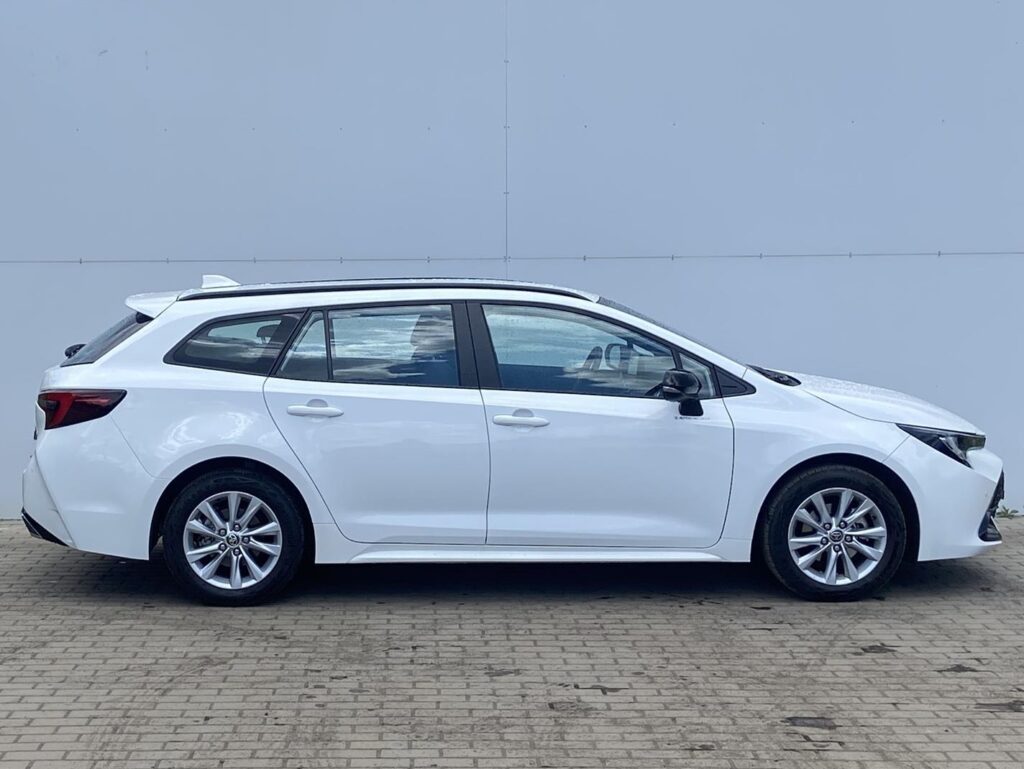 Toyota Corolla  1.8 HSD e-CVT Comfort TECH