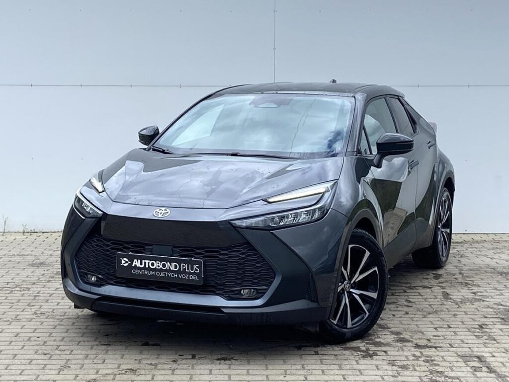 Toyota C-HR  2.0 HSD e-CVT Style