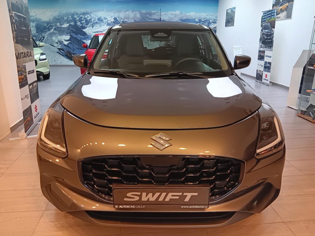 Suzuki Swift  COMFORT 1.2 HYBRID M/T 4x2 MY26