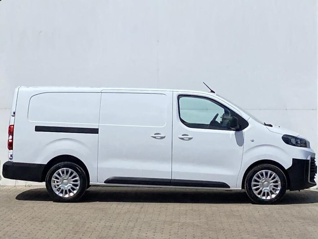 Toyota Proace  2.0 D-4D 140k L2 Active Multimedia
