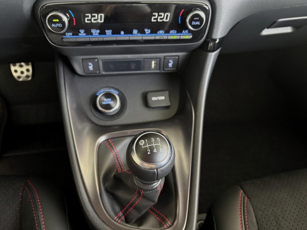 Toyota GR Yaris  1,6L. Turbo, Dynamic + Sport