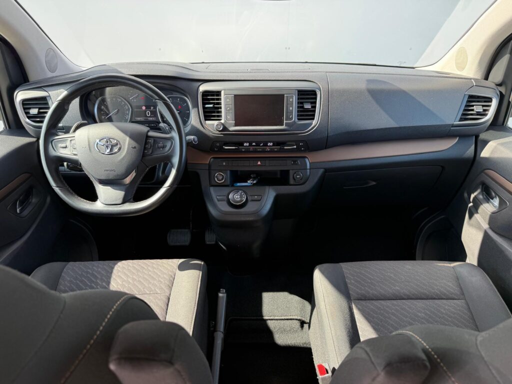 Toyota Proace Verso  2,0 D-4D L2 Family AT