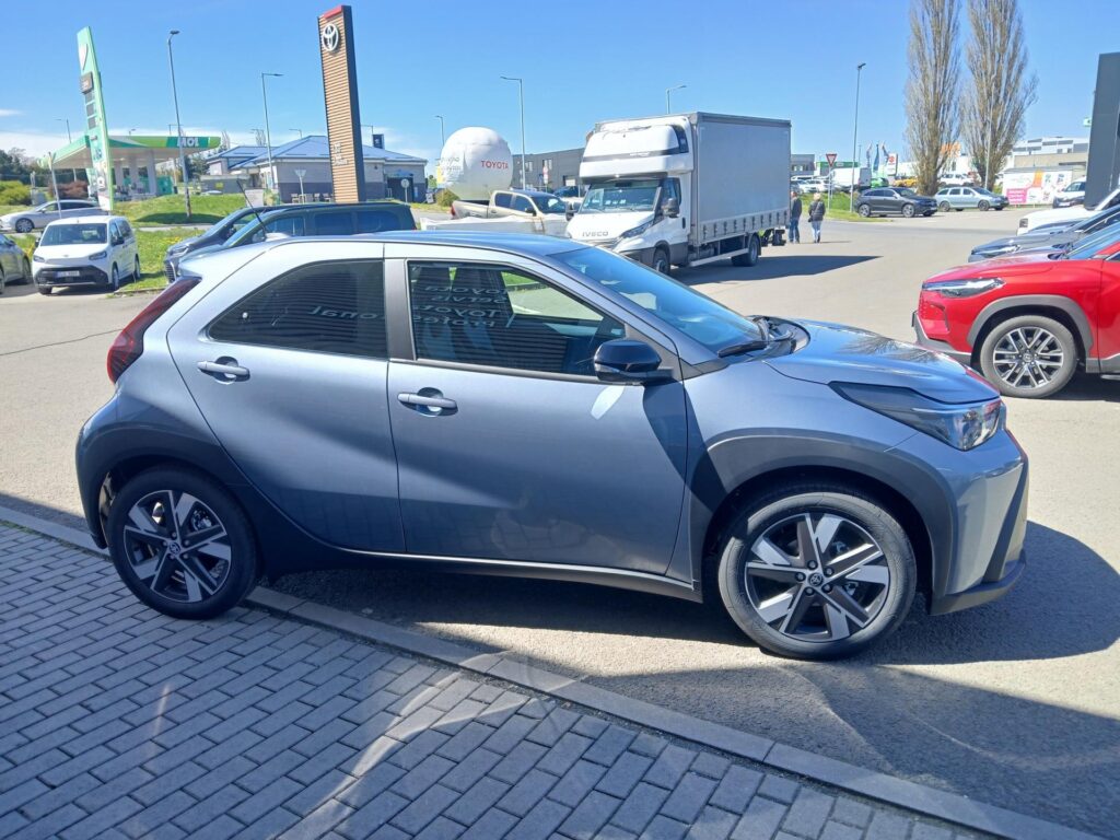 Toyota Aygo X  1,5 Hybrid Comfort