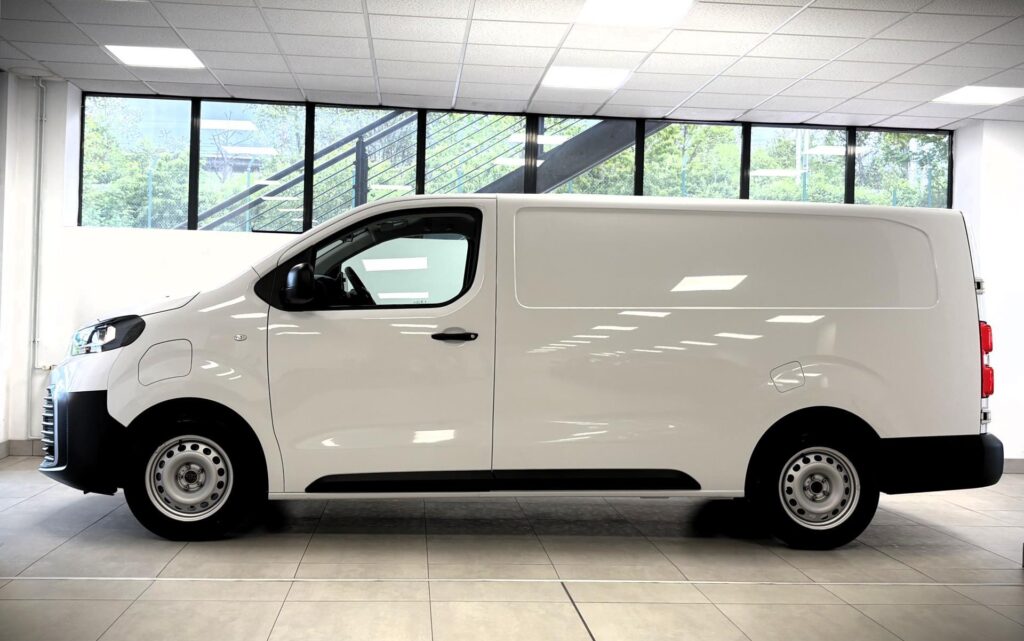 Toyota ProAce  Full Electric (75kWh) (136 hp)