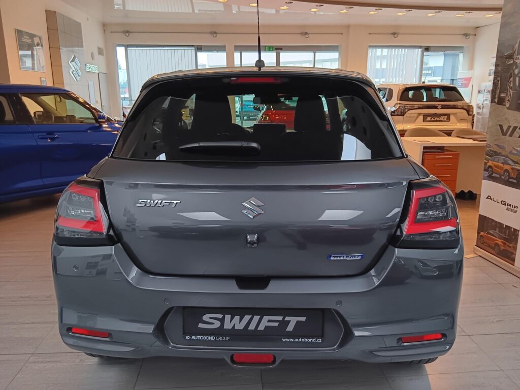 Suzuki Swift  COMFORT 1.2 HYBRID M/T 4x2 MY26