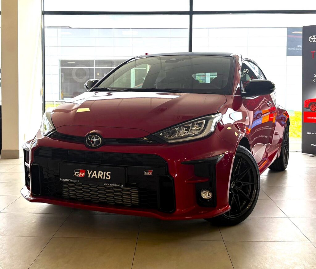 Toyota GR Yaris  1,6L MT 4x4, Dynamic + Sport paket