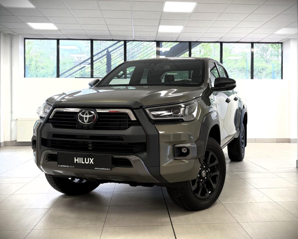 Toyota Hilux  Double Cab 2,8 D-4D (204 k)