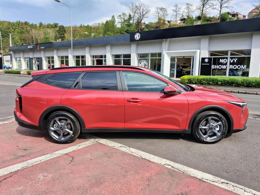 KIA K4  EXCLUSIVE 1.6 T-GDi 110kW 7DCT