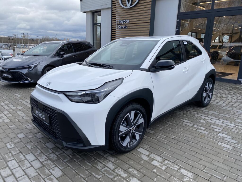 Toyota Aygo X  1.5 HEV COMFORT