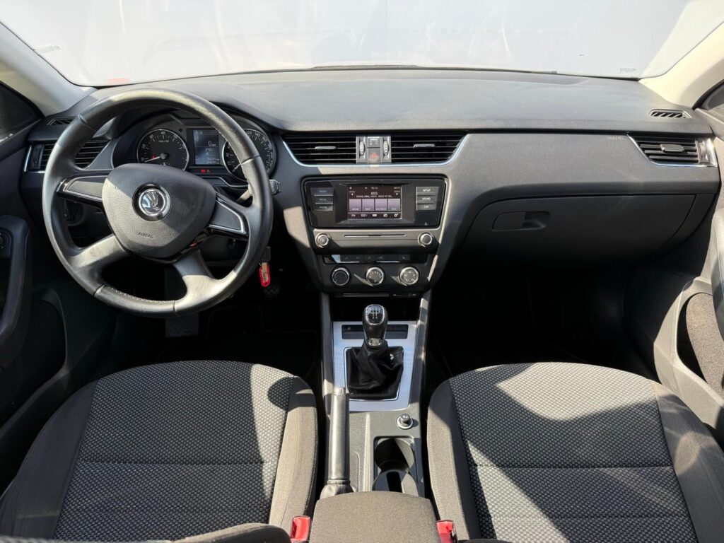 Škoda Octavia  1.2 TSI / 77 kW
