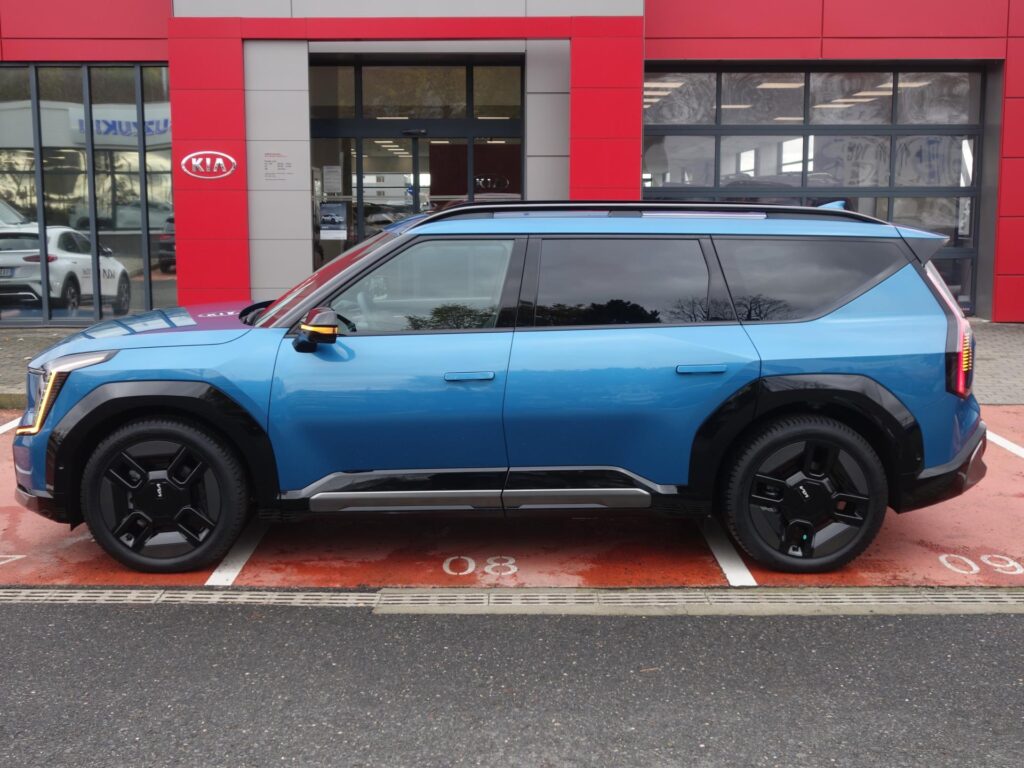 KIA EV9  GT LINE 4×4+RELAX