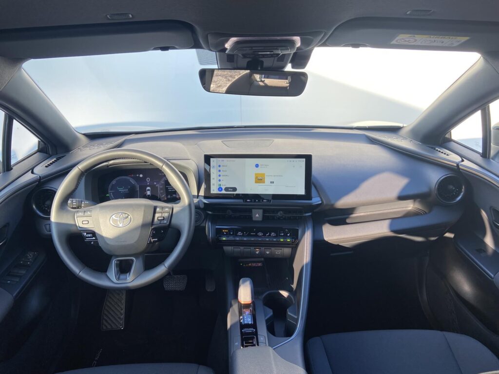 Toyota C-HR  2.0 HSD e-CVT Style