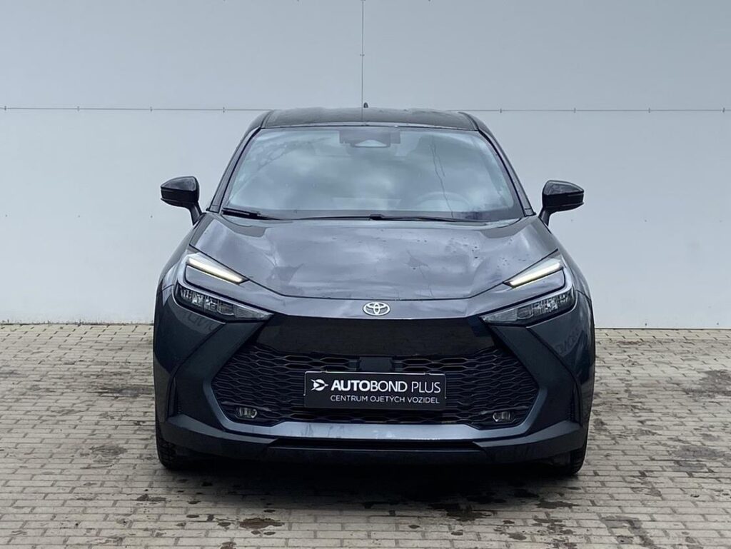 Toyota C-HR  2.0 HSD e-CVT Style