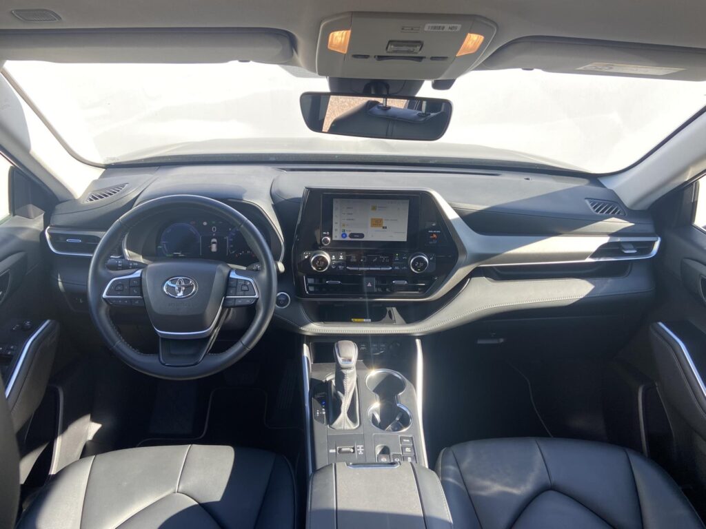 Toyota Highlander  2.5 HSD e-CVT AWD Comfort
