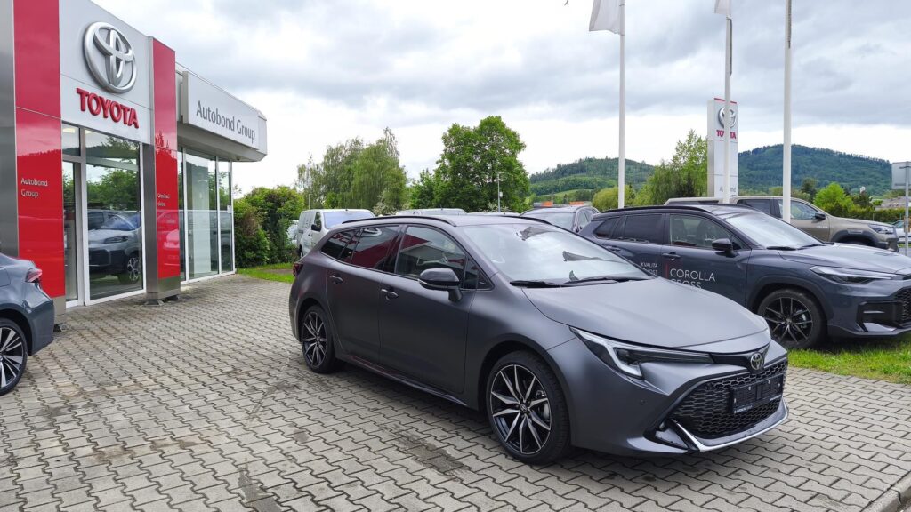 Toyota Corolla  2.0L HEV GR SPORT Monotone