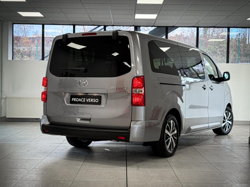 Toyota Proace Verso  2.0L Diesel, 8 st, Family !SKLADEM!