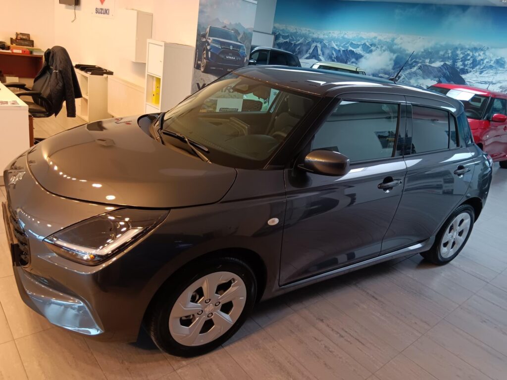 Suzuki Swift  COMFORT 1.2 HYBRID M/T 4x2 MY26