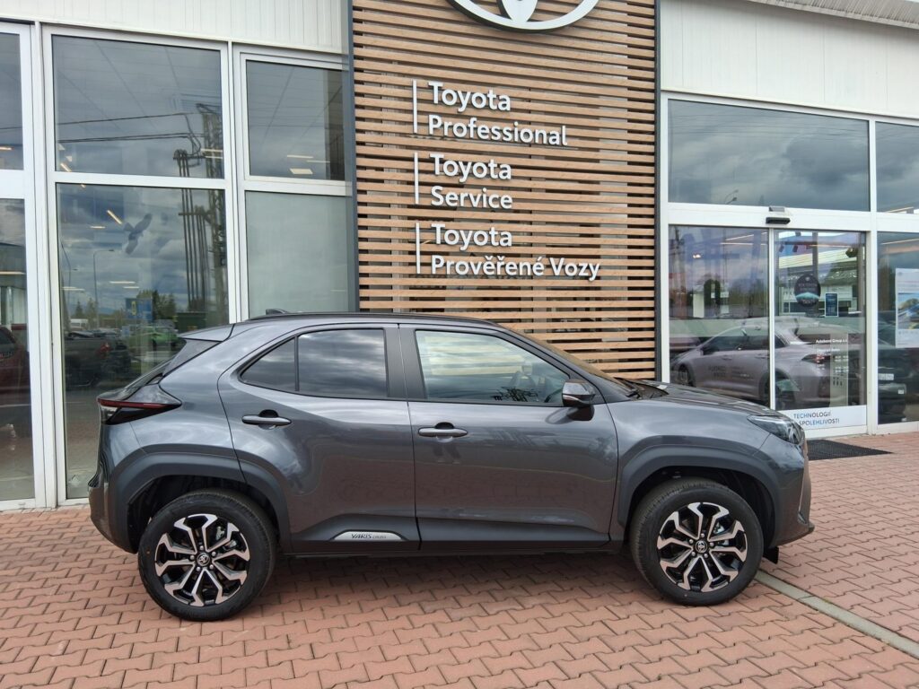 Toyota Yaris Cross  1,5 HEV 116K STYLE