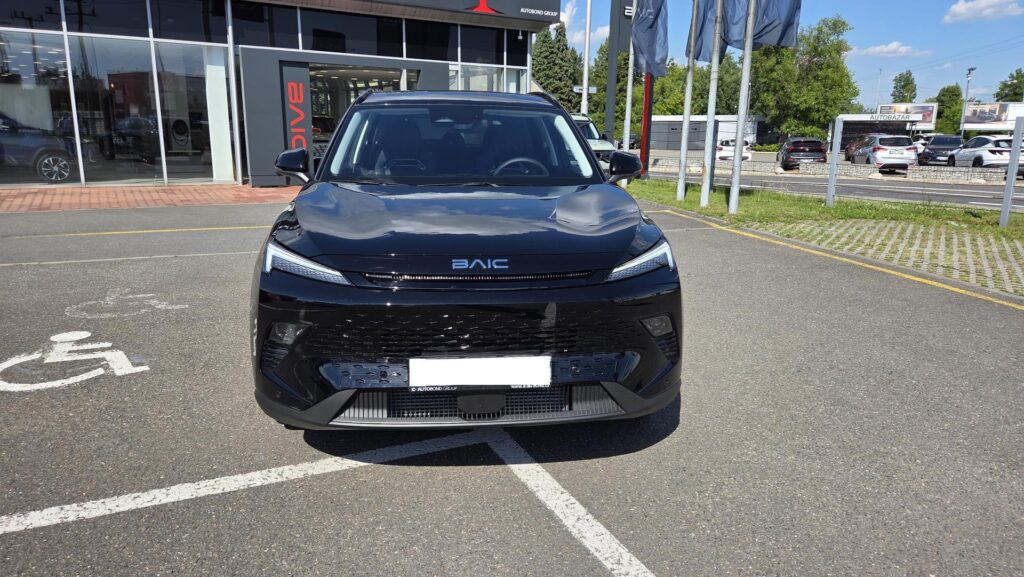 BAIC X55  X55 1.5T 130kW 7DCT 4x2 ALL IN MY25