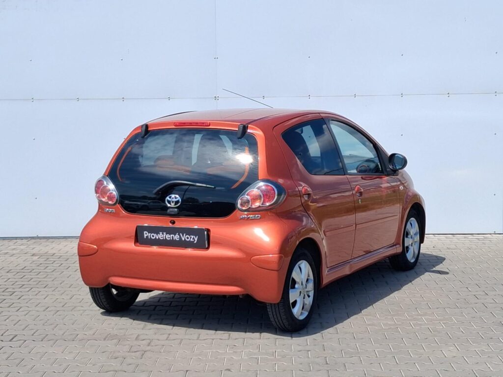 Toyota Aygo  1.0 VVT-i Spice AT