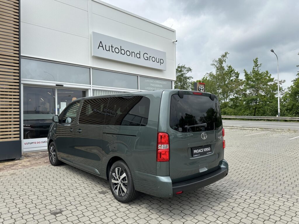 Toyota Proace Verso  2.2D 8AT Family 8S Webasto L2